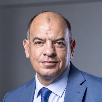 Dr. Abdulrahman Debis